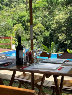 Chácara Sonho Nosso pool and view for nature